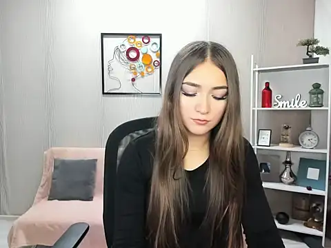 Snapshot of EllaClarke chatting on November 29, 2025, 12:19 pm EllaClarke online show from November 29, 2025, 12:19 pm