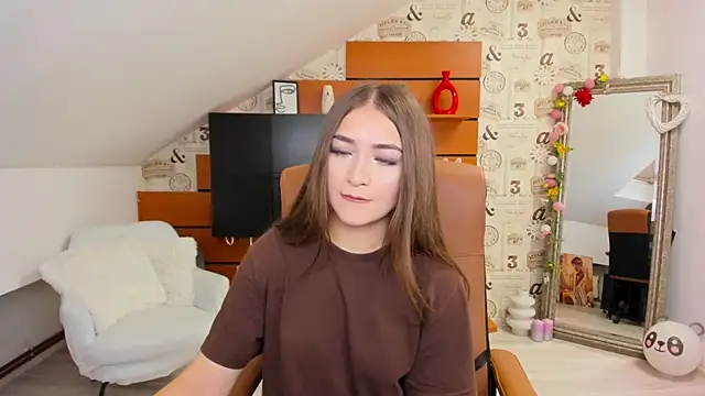 Snapshot of EllaClarke chatting on December 1, 2025, 9:03 am EllaClarke online show from December 1, 2025, 9:03 am