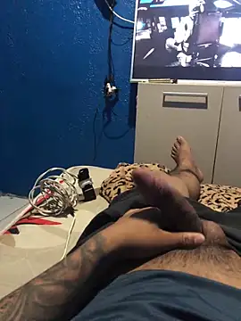 Alangostoso092 online show from September 19, 2025, 6:30 pm