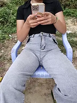 Snapshot of phuongxinhxan chatting on May 27, 2026, 8:55 am phuongxinhxan online show from May 27, 2026, 8:55 am