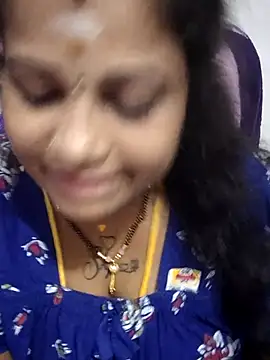 Snapshot of sweetqueen143 chatting on June 11, 2026, 10:19 pm sweetqueen143 online show from June 11, 2026, 10:19 pm