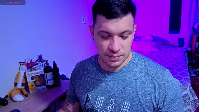 ryden 01 online show from September 29, 2025, 4:17 am