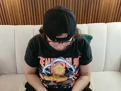 dirty feelena online show from February 17, 2026, 4:35 pm