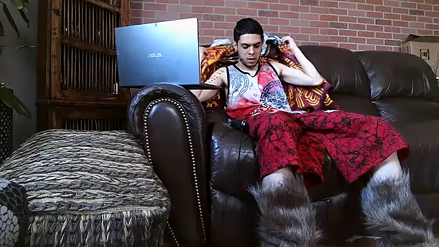MiPiexevetro online show from May 1, 2026, 9:30 pm