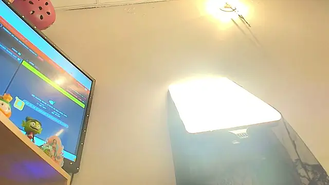 cat nasty online show from April 22, 2026, 11:23 am