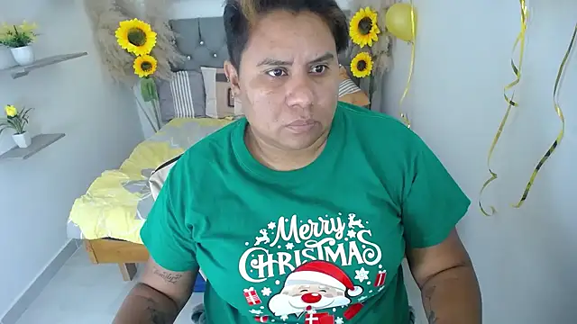 hotlesby valery online show from September 27, 2025, 12:21 pm