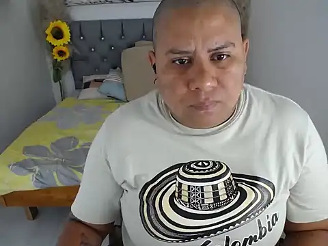 hotlesby valery online show from January 7, 2026, 12:07 pm