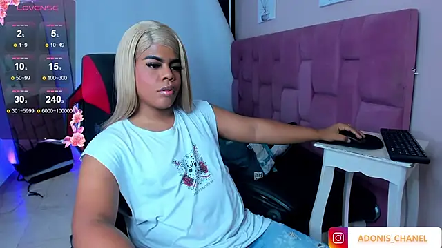 Snapshot of ZOE_ROSE4 chatting on January 16, 2026, 5:55 am ZOE ROSE4 online show from January 16, 2026, 5:55 am