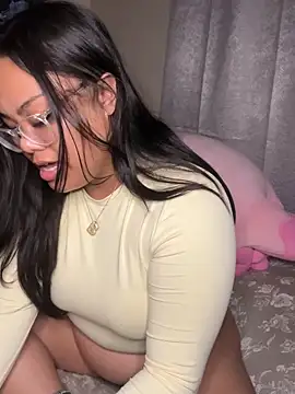 kiaradanielaxx online show from December 20, 2025, 8:10 am