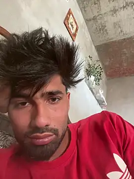 lustyrai online show from April 23, 2026, 4:57 am