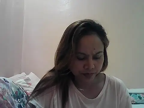 Amarrahlyn online show from September 28, 2025, 5:13 am