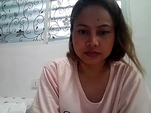 Amarrahlyn online show from December 2, 2025, 11:00 pm