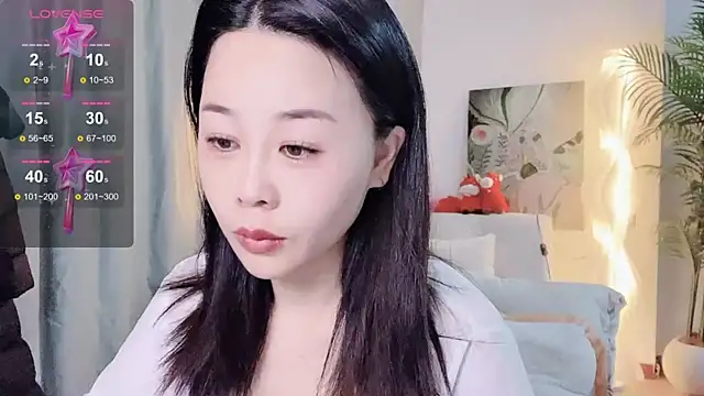 nuan-nuan- online show from January 10, 2026, 10:03 pm