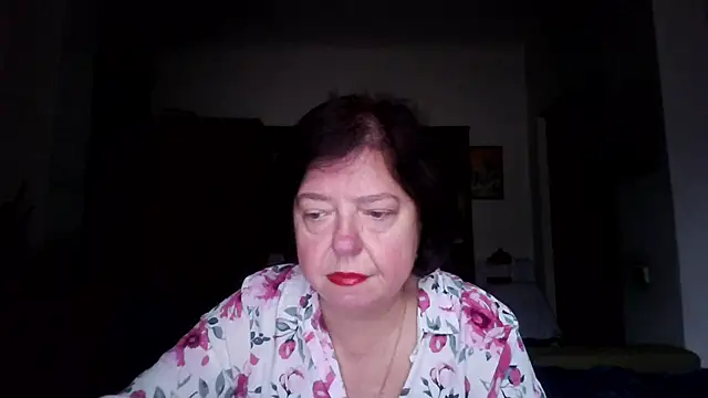 Violet Pulse online show from November 19, 2025, 8:47 am