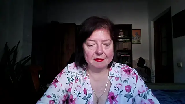 Violet Pulse online show from April 15, 2026, 2:35 pm