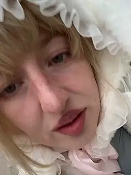 RonnieKiss online show from September 30, 2025, 3:33 am