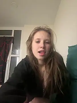 Niksa99x online show from October 21, 2025, 8:31 pm