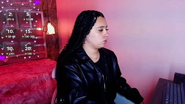 lorem adams online show from October 16, 2025, 11:44 am