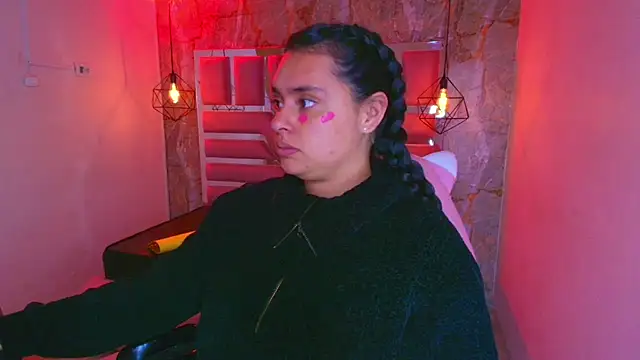 lorem adams online show from November 12, 2025, 1:22 pm