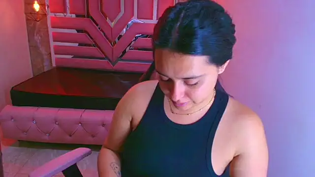 lorem adams online show from November 14, 2025, 11:20 am