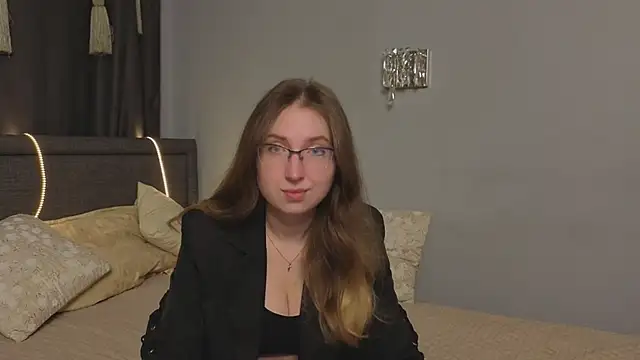 DaliaRadtke online show from September 22, 2025, 6:21 pm