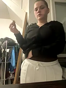 Alita 92 online show from October 9, 2025, 7:34 pm