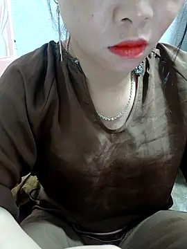 Minssara20 online show from November 12, 2025, 2:01 am