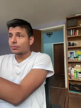 AnotherJuan  online show from September 25, 2025, 11:03 am