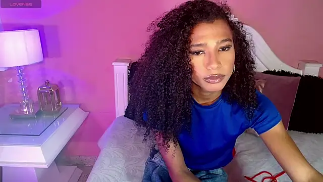  IsabellaRousse online show from October 2, 2025, 6:48 pm