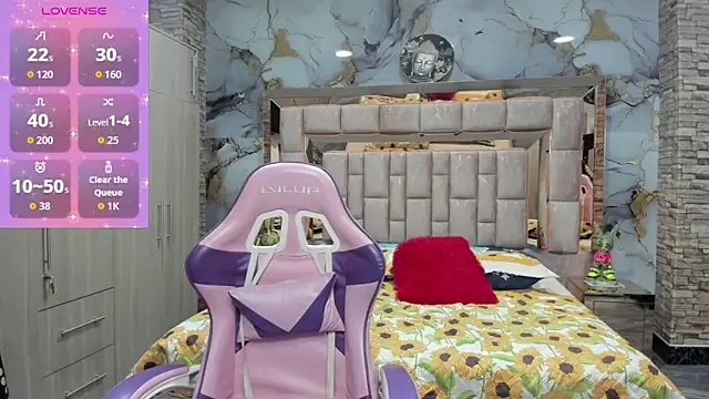 Snapshot of Diosa67 chatting on November 30, 2025, 12:47 am Diosa67 online show from November 30, 2025, 12:47 am