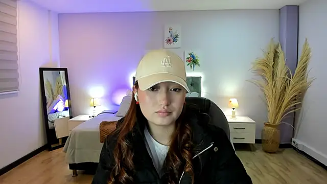 Samara Hilton 2 online show from October 1, 2025, 7:20 pm