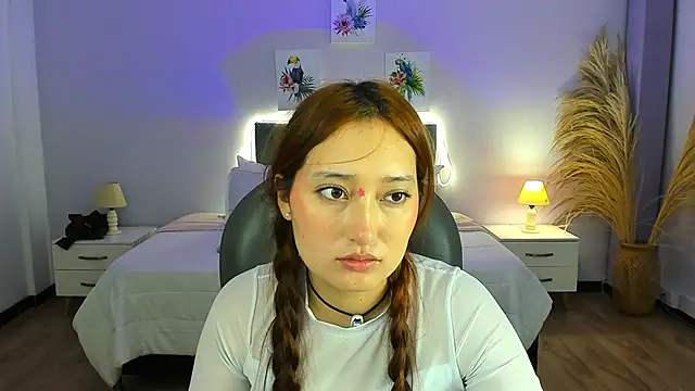 Samara Hilton 2 online show from October 24, 2025, 7:21 pm