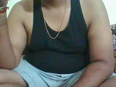 mr plum1 online show from November 30, 2025, 4:49 am