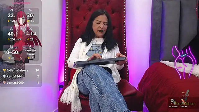 EvaGoddess  online show from February 3, 2026, 8:25 pm