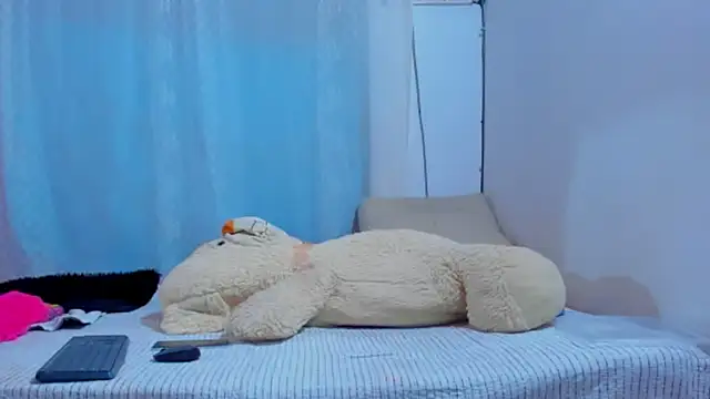 Maturealiciaray online show from October 23, 2025, 3:50 am