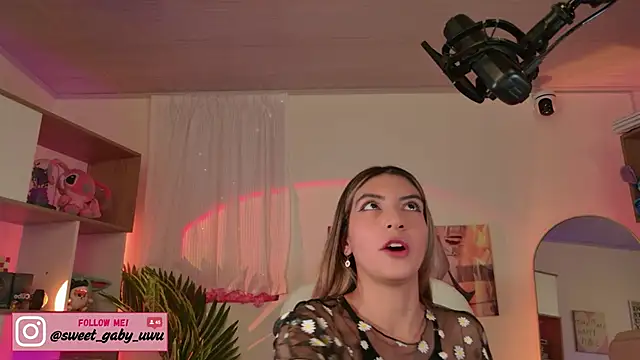 gaby uwu  online show from November 20, 2025, 10:53 pm