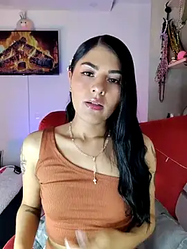 ValeNiitaLuv online show from April 8, 2026, 5:18 am