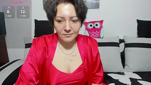 MayaBlowsXYou online show from November 18, 2025, 4:06 am