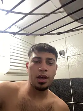 Snapshot of astoperaa chatting on November 18, 2025, 7:51 pm astoperaa online show from November 18, 2025, 7:51 pm