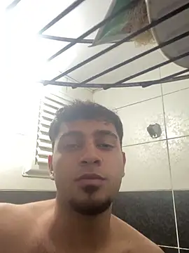 Snapshot of astoperaa chatting on December 22, 2025, 7:11 pm astoperaa online show from December 22, 2025, 7:11 pm