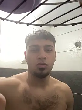 Snapshot of astoperaa chatting on January 7, 2026, 4:53 pm astoperaa online show from January 7, 2026, 4:53 pm