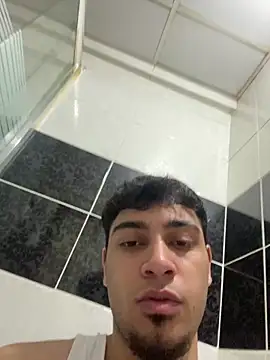 Snapshot of astoperaa chatting on February 2, 2026, 3:11 pm astoperaa online show from February 2, 2026, 3:11 pm