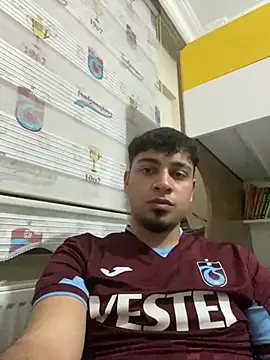 Snapshot of astoperaa chatting on March 13, 2026, 6:36 pm astoperaa online show from March 13, 2026, 6:36 pm