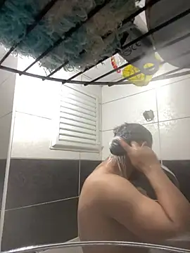 Snapshot of astoperaa chatting on March 22, 2026, 12:08 pm astoperaa online show from March 22, 2026, 12:08 pm