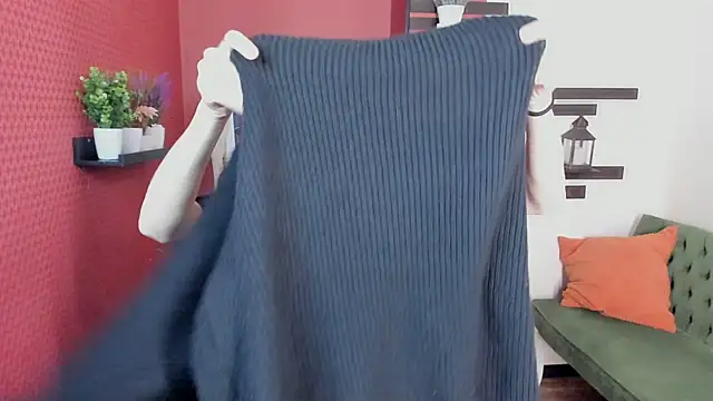 ChloeValentinee online show from October 2, 2025, 10:44 am