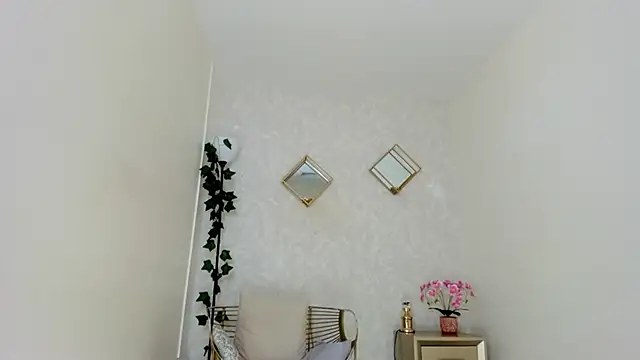 Dalia coop online show from October 1, 2025, 8:15 pm