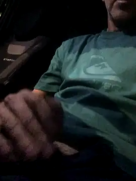 tiago1981pt online show from October 12, 2025, 2:43 am