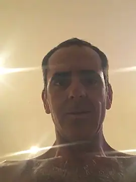 tiago1981pt online show from October 28, 2025, 12:58 am