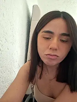 Snapshot of Akane24 chatting on January 17, 2026, 8:12 pm Akane24 online show from January 17, 2026, 8:12 pm