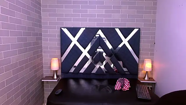 marcus hans  online show from November 26, 2025, 6:53 pm